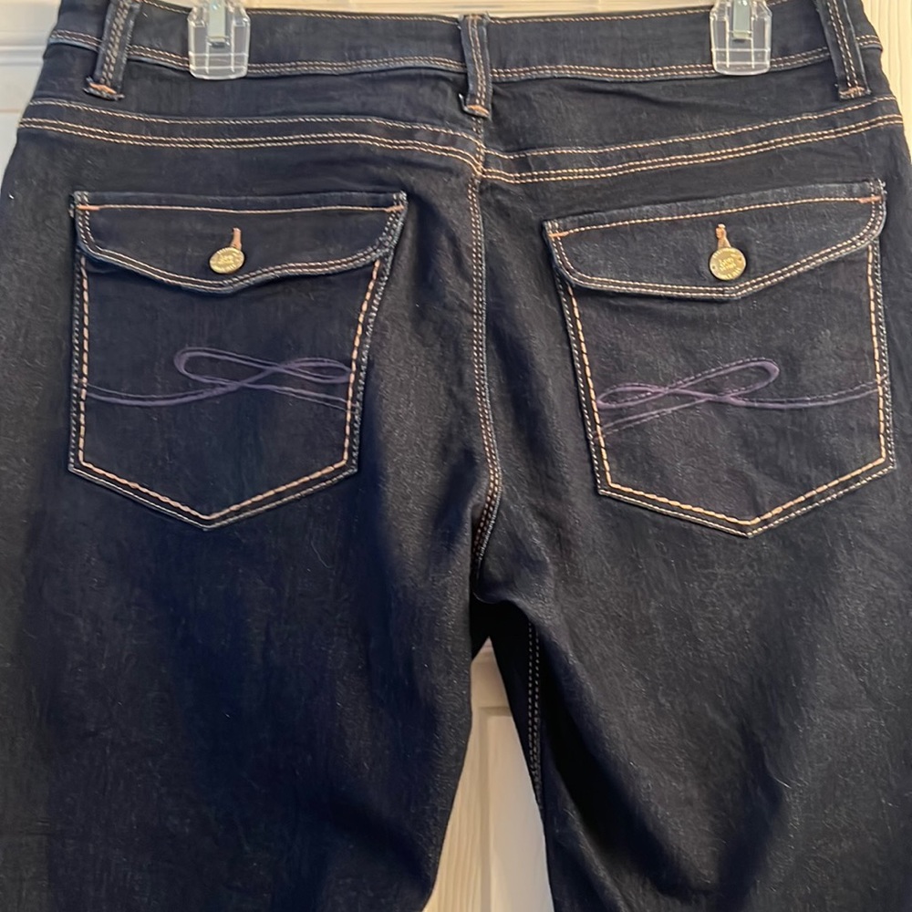 Lee’s perfect fit  just below the waist jeans